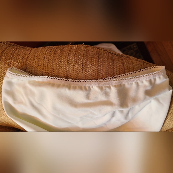 David's Bridal XS back split shaping slip body smoothing bridal prom lingerie - Picture 4 of 8